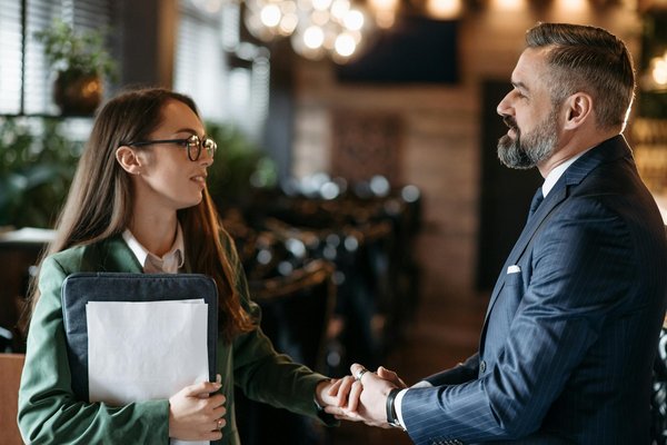 Guide Ultime: Comment Sélectionner le Meilleur Organisme de Formation en Santé au Travail ?
